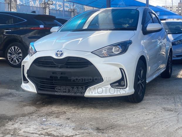 Toyota Yaris 2019 White