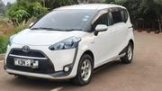 Toyota Sienta 2017 Pearl for sale