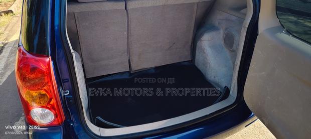 Toyota Raum 2006 Blue