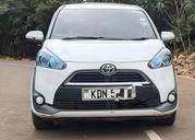 Toyota Sienta 2017 Pearl for sale