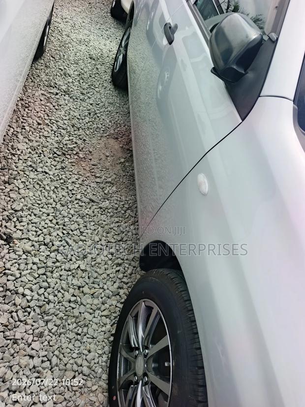 Toyota Probox 2020 Silver