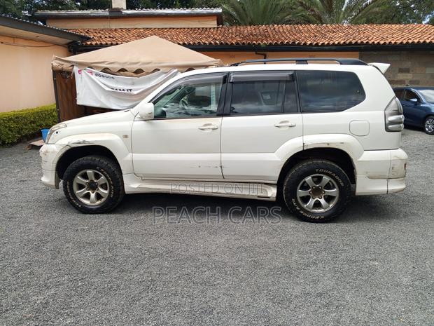 Toyota Land Cruiser Prado 2008 White