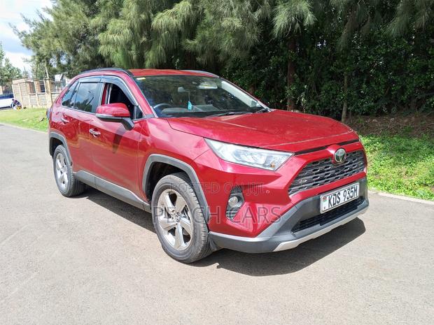 Toyota RAV4 2019 Red