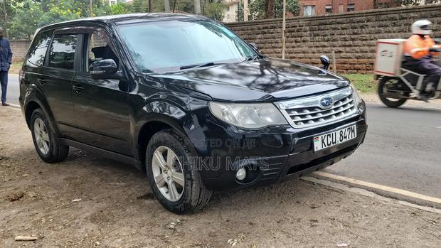 Subaru Forester 2011 Black