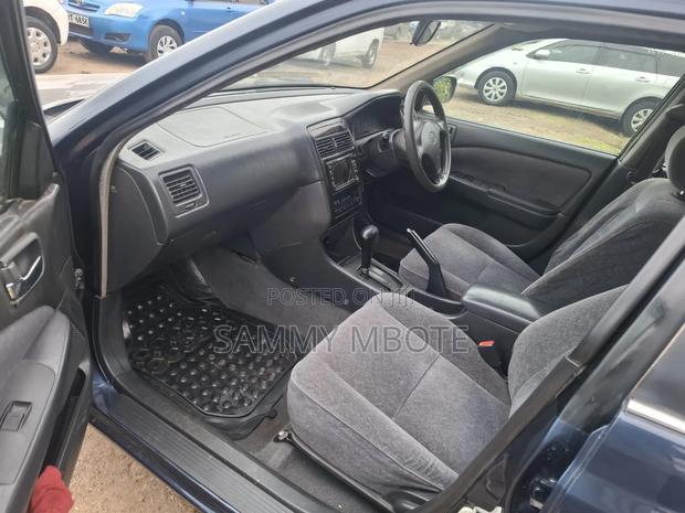 Toyota Carina 2001 Blue