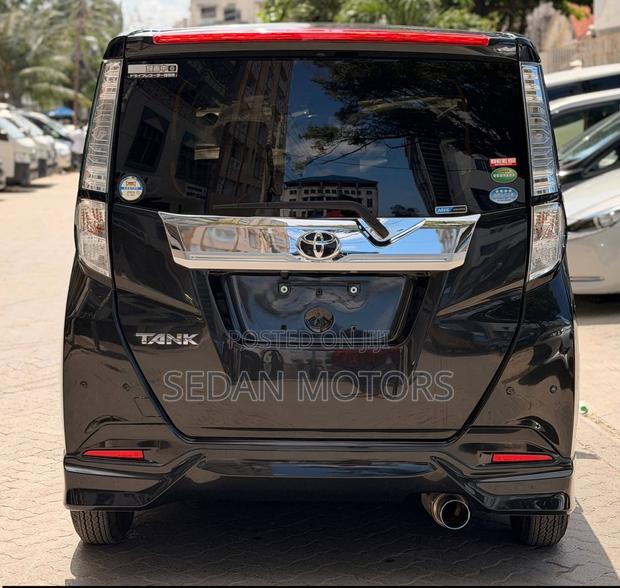 Toyota Tank 2019 Matt Black