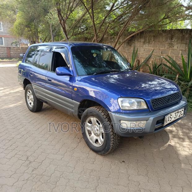Toyota RAV4 Cabriolet 1998 Blue