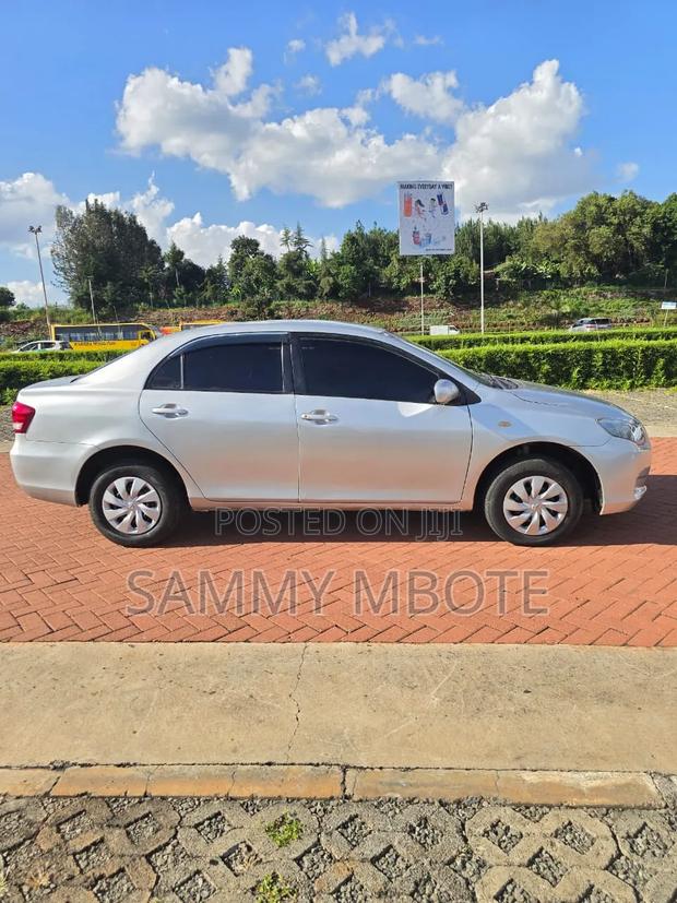 Toyota Axio 2008 Silver