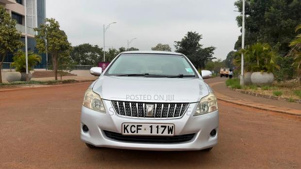 Toyota Premio 2009 Silver