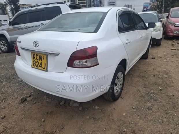 Toyota Belta 2010 White