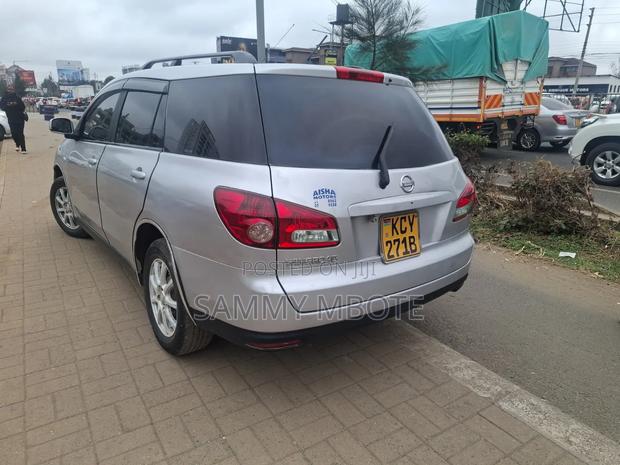 Nissan Wingroad 2012 Silver