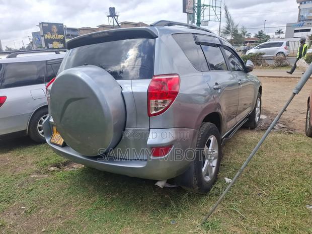 Toyota RAV4 2006 Gray