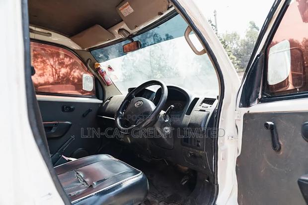 Toyota TownAce 2008 White