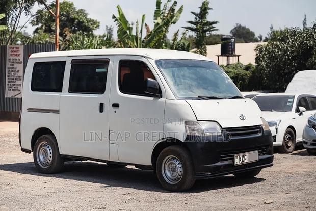 Toyota TownAce 2008 White