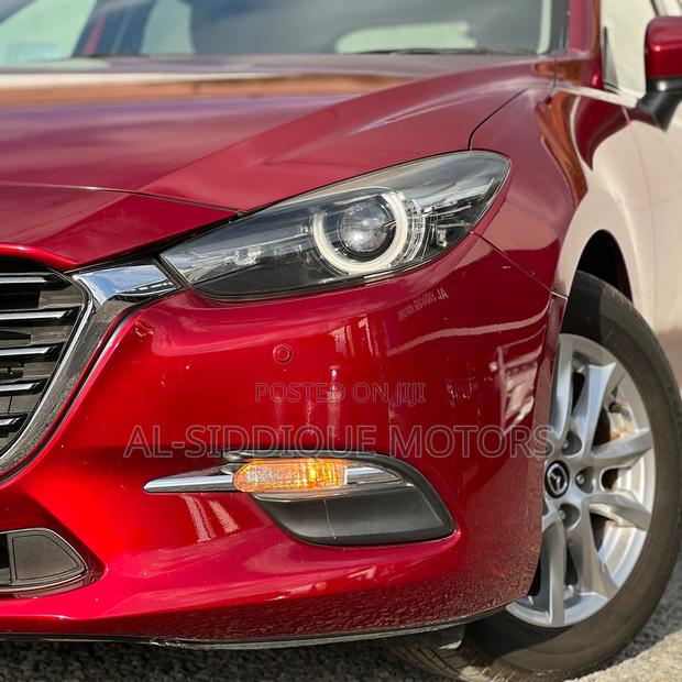 Mazda Axela 2018 Red