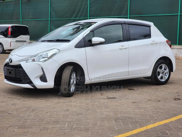 Toyota Vitz 2019 White