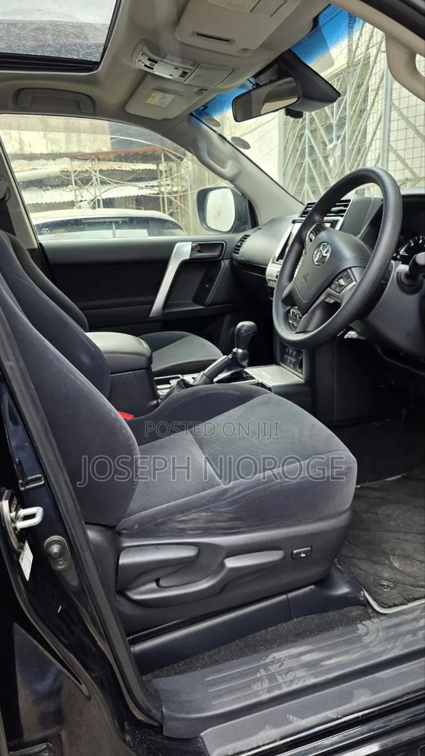 Toyota Land Cruiser Prado 2019 Black