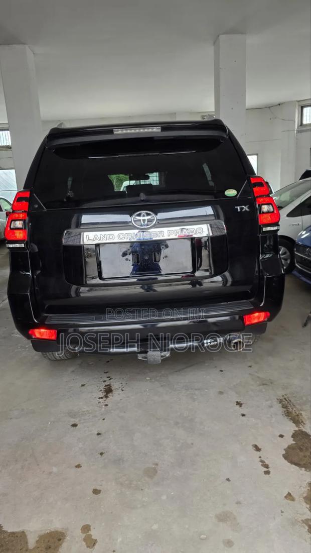 Toyota Land Cruiser Prado 2019 Black