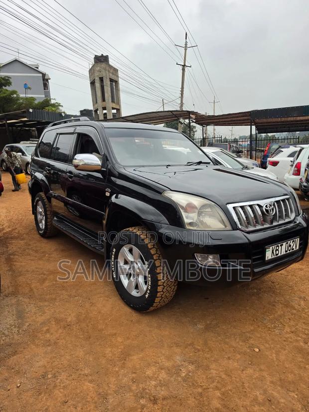 Toyota Land Cruiser Prado 2006 Black