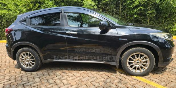 Honda Vezel 2018 Black