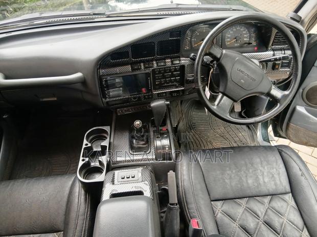 Toyota Land Cruiser 80 Wagon 1991 Green