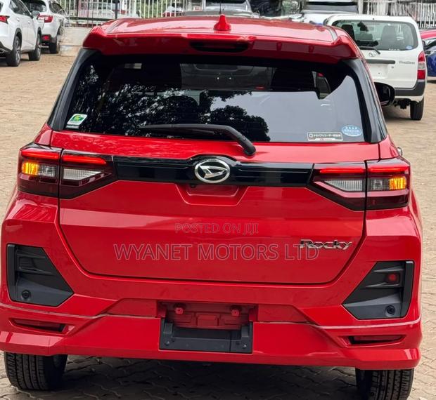 Daihatsu Rocky 2019 Red
