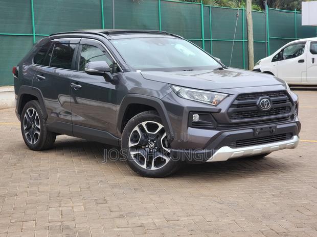 Toyota RAV4 2019 Gray