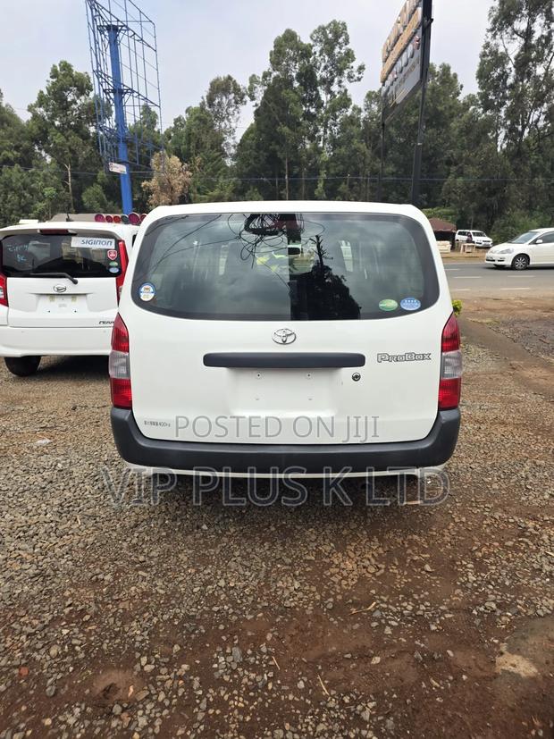 Toyota Probox 1.5 DX 2WD 2019 White