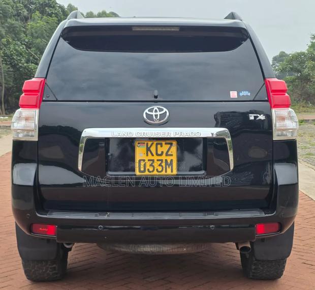 Toyota Land Cruiser Prado 2013 Black