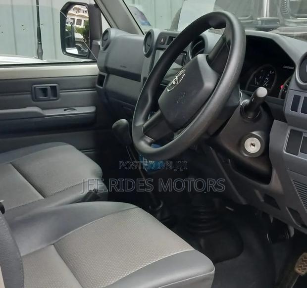 Toyota Land Cruiser 2024 White