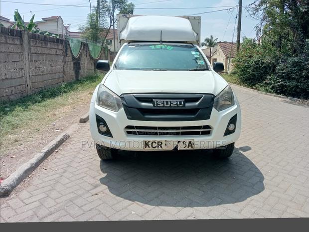 Isuzu D-MAX 2018 White