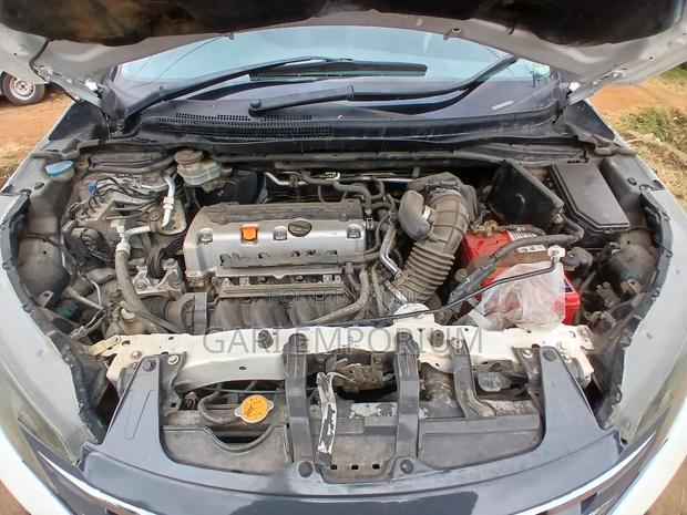 Honda CR-V 2012 White