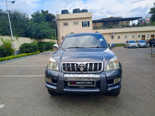 Toyota Land Cruiser Prado 2005 Black