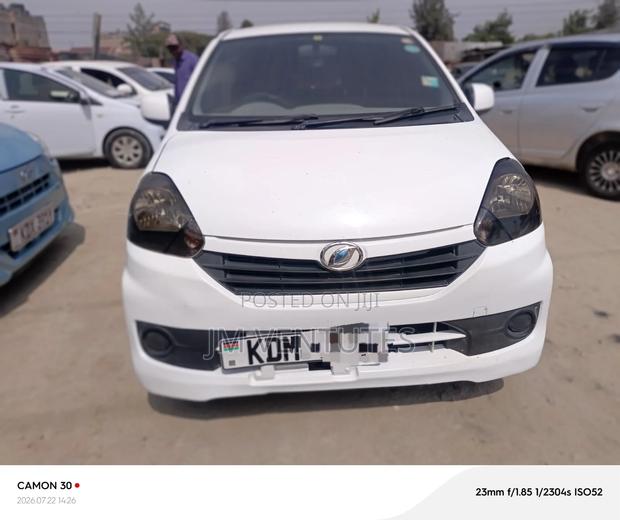 Daihatsu Mira 2016 White