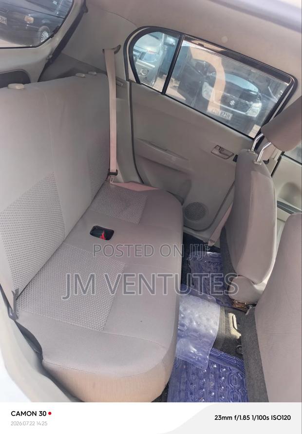 Daihatsu Mira 2016 White