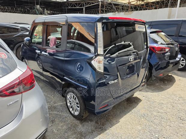 Toyota Tank 2019 Blue