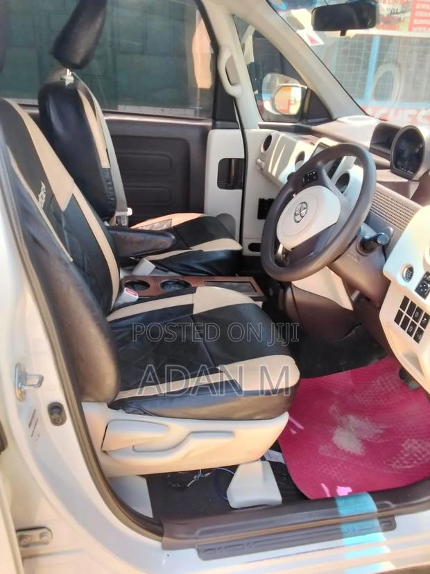 Toyota Spade 2015 White