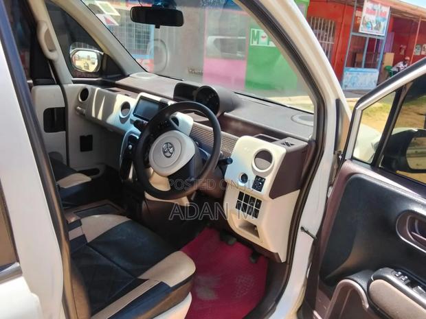 Toyota Spade 2015 White