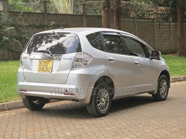 Honda Fit 2012 Silver