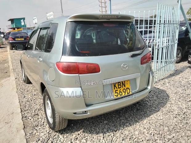 Mazda Demio 2006