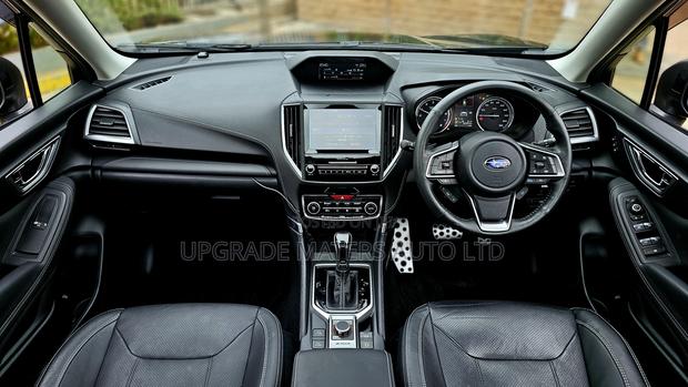 Subaru Forester Premium AWD 2019 Black