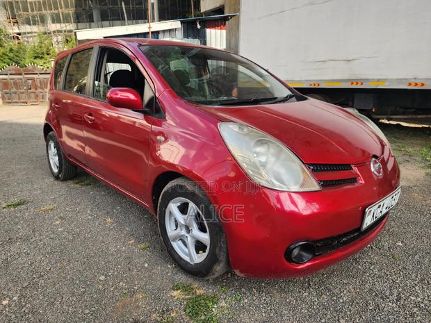 Nissan Note 2007 Red