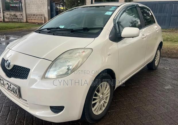 Toyota Vitz 2007 Black