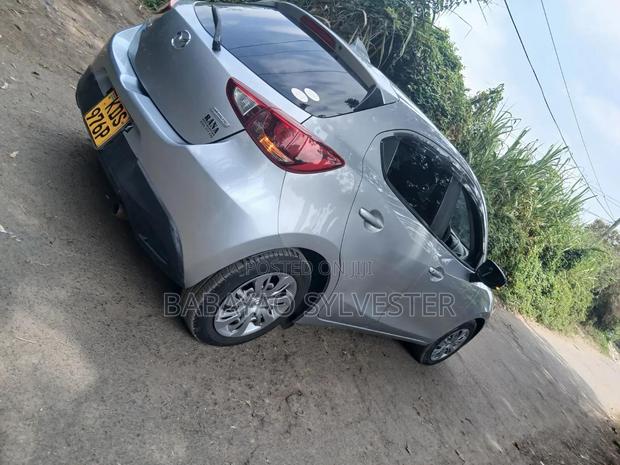 Mazda Demio 2019 Silver