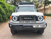 Toyota Land Cruiser 2013 White for sale