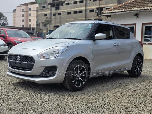 Suzuki Swift 2020 Silver