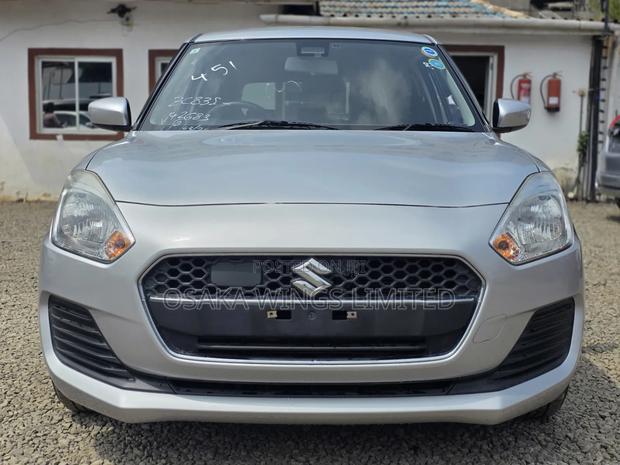 Suzuki Swift 2020 Silver