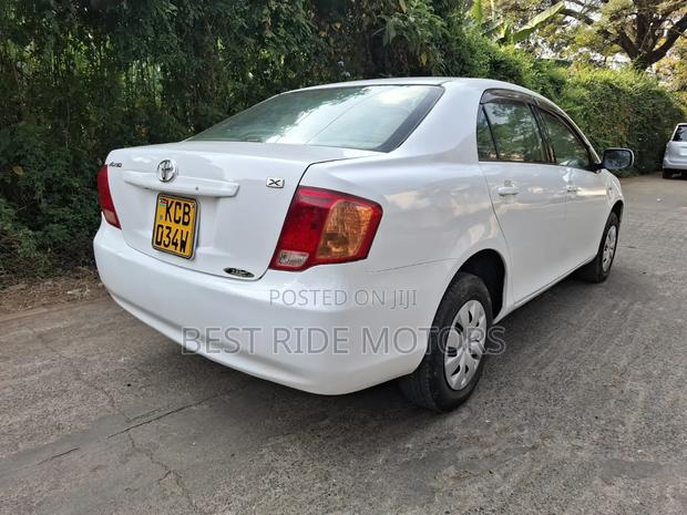 Toyota Axio 2009 White
