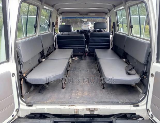 Toyota Land Cruiser 2020 White