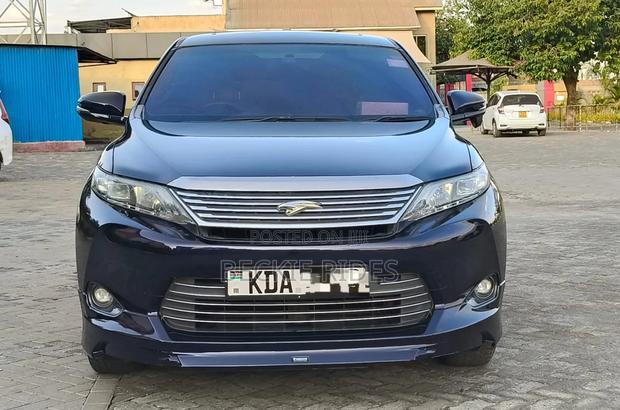 Toyota Harrier 2015 Blue